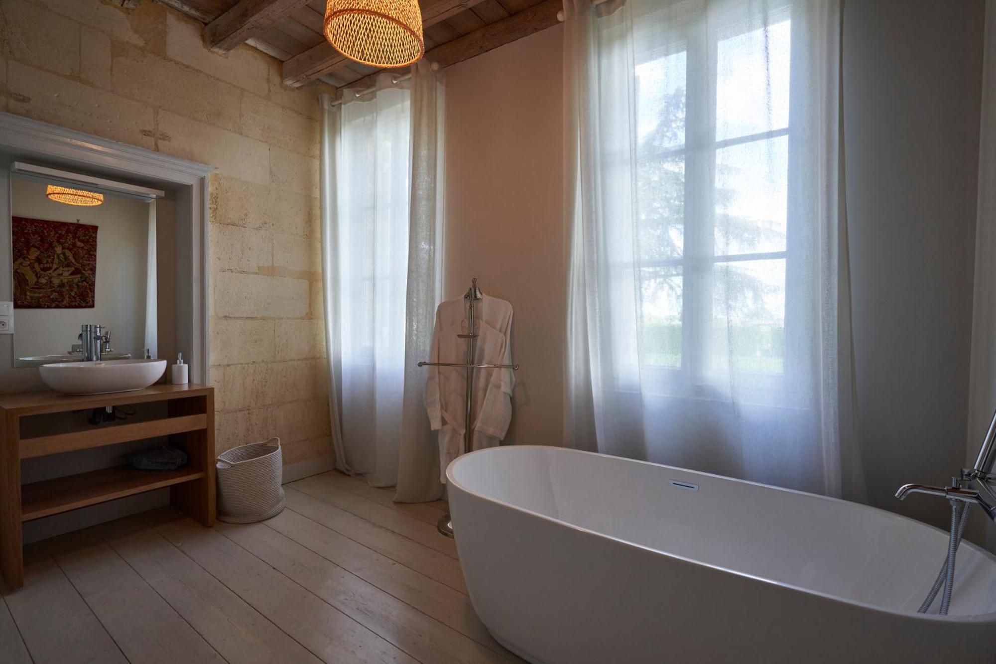Chateau Bonalgue - Pomerol Libourne Exterior foto